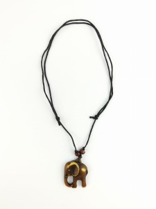 Naszyjnik boho hippie wisiorek z żywicy SŁOŃ.jpg