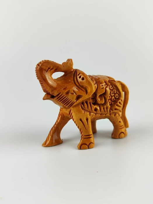 Figurka drewniana Słoń ELEPHANT tradycyjne rzeźbienia zwierząt na grzbiecie  rozmiar S 1.webp