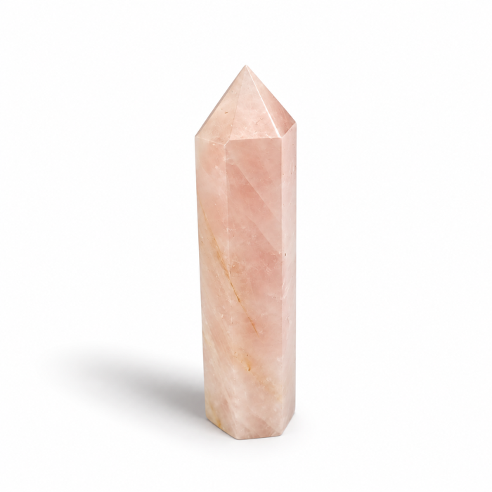Obelisk z naturalnego kwarcu różowego 8,5 cm – jasnoróżowy kamień o mlecznej strukturze