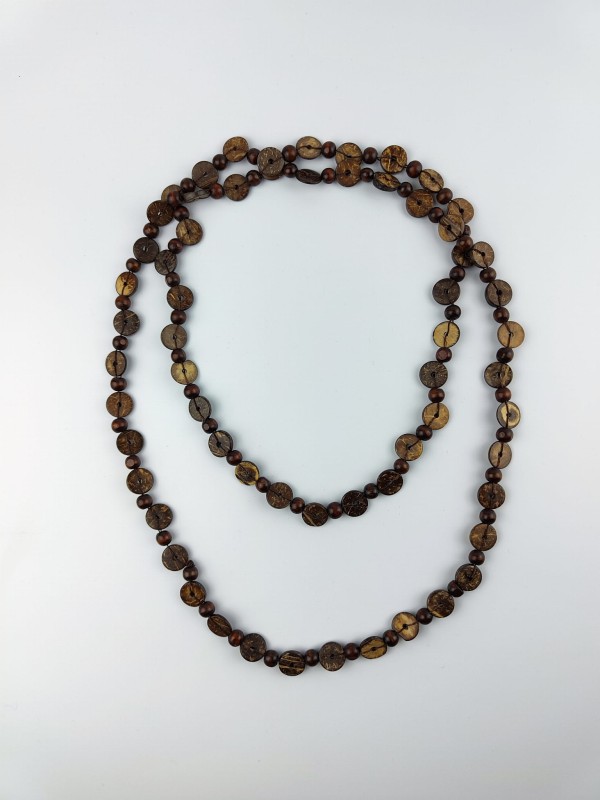 Naszyjnik boho etno naturalny z Łupiny Kokosa  okrągłe drobne naturalne elementy.jpg